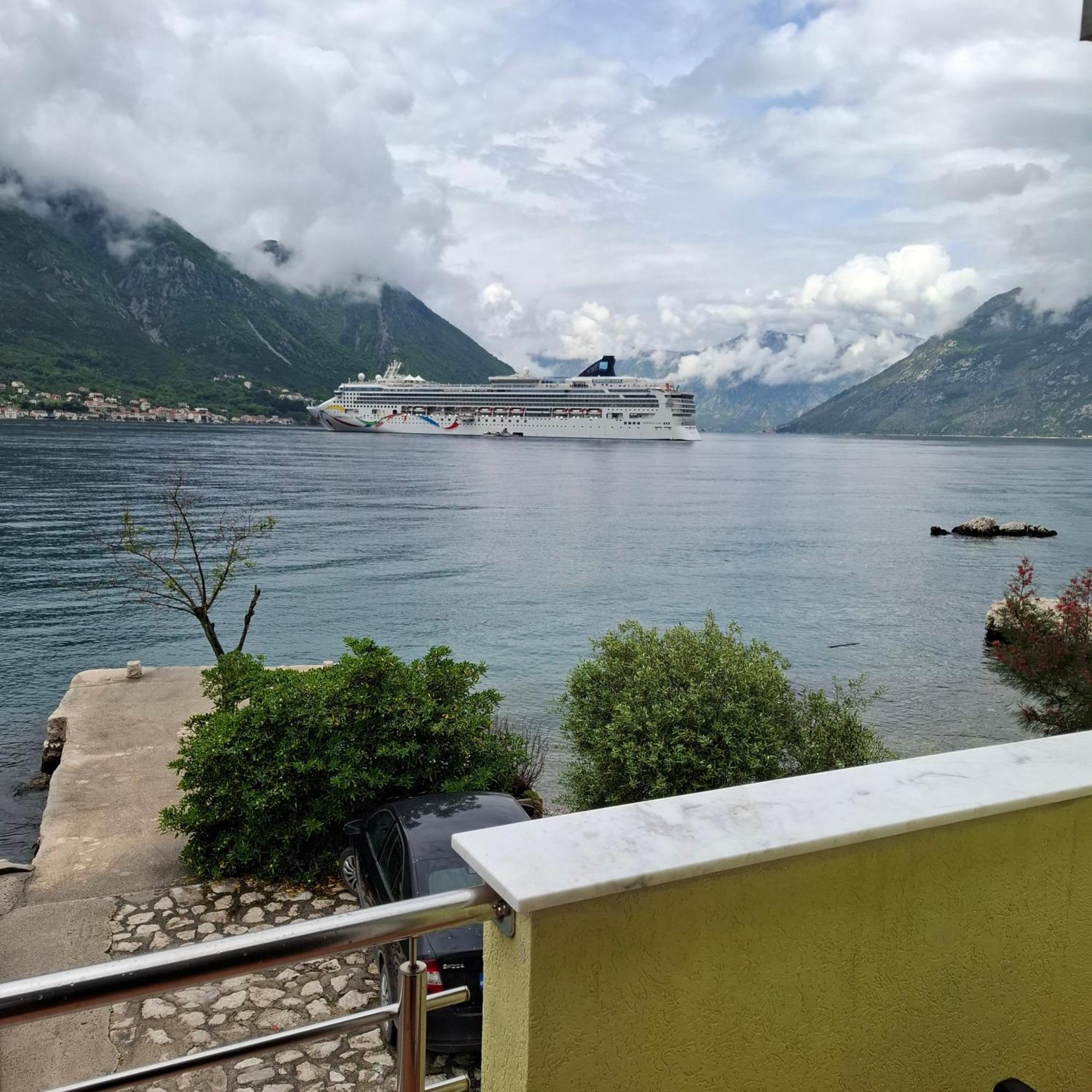 Apartments Ponta Kotor Quarto foto